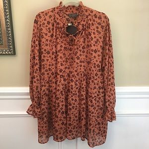 NWT Dress Forum Tiered Floral Babydoll Dress